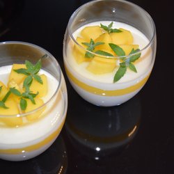 Panna cotta mango e limoncello