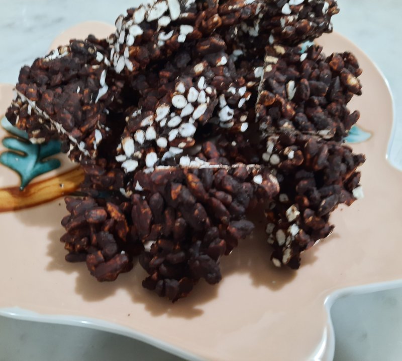 Barrette di riso soffiato e cioccolato