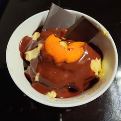 Burrata con mascarpone, cioccolato e arancia