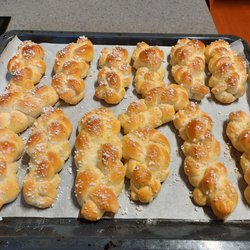 Treccine allo yogurt senza burro